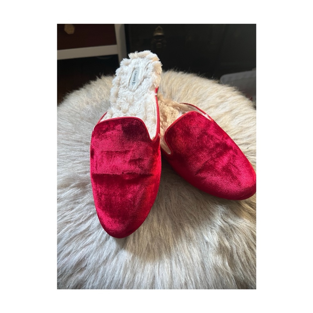Cherry Red Birdies Flats 🍒